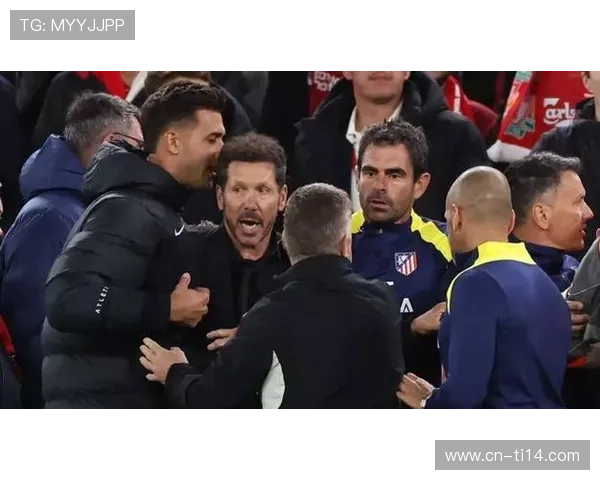 西蒙尼治下马竞客场惨败四球防线失守主帅赛后神情凝重